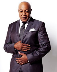 Peabo Bryson at the Warner Theater