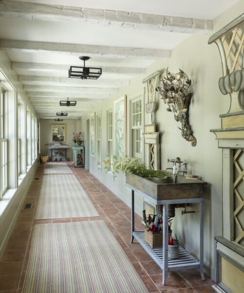 Old Meets New in Joan Rivers’ Former Country House