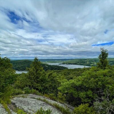 Mindfulness Hike at the Boulders Trail