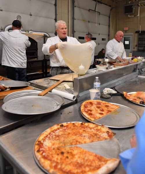 Slices with Santa, A Washington Holiday Tradition