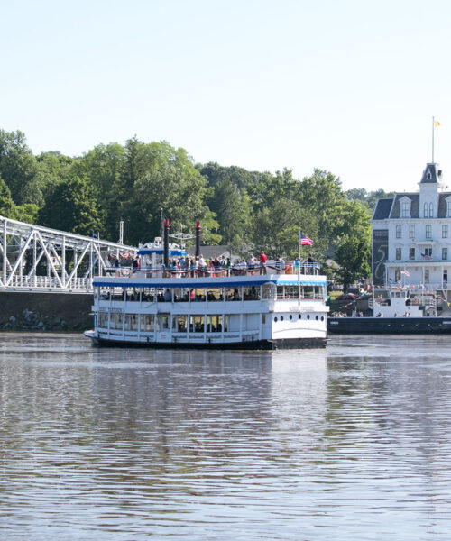 A Perfect Day Trip to Essex, Connecticut