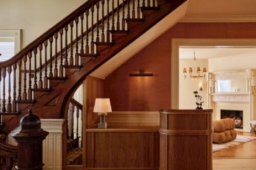 Belden House & Mews Hotel Talk