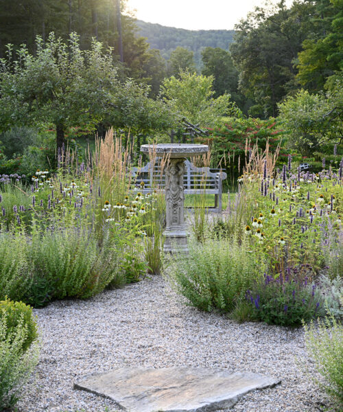 Sonia Bodie Designs: Harmonizing Interiors and Landscapes