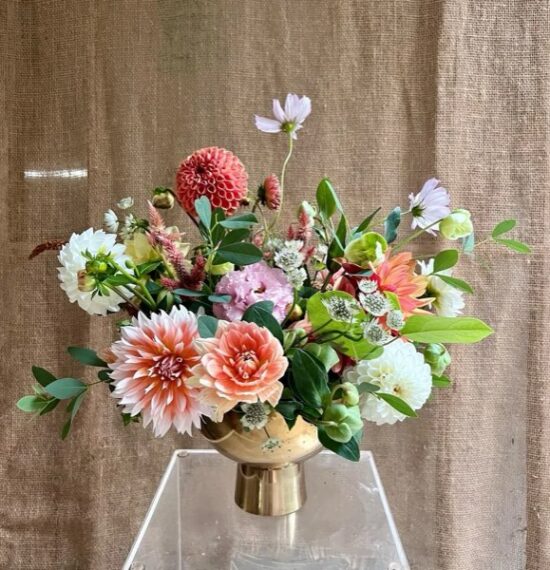 Wine & Design with Dahlias